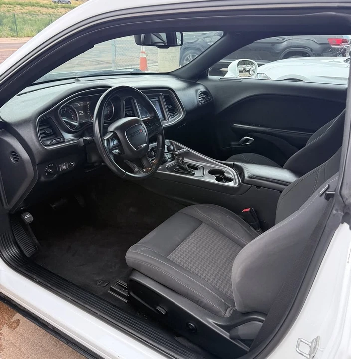 2019 Dodge Challenger 3rd Gen - Image 8 of 17