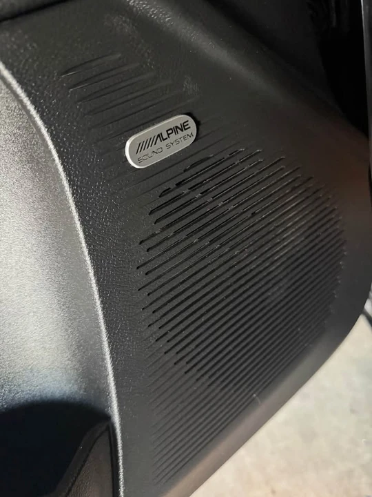 2019 Dodge Challenger 3rd Gen - Image 14 of 16