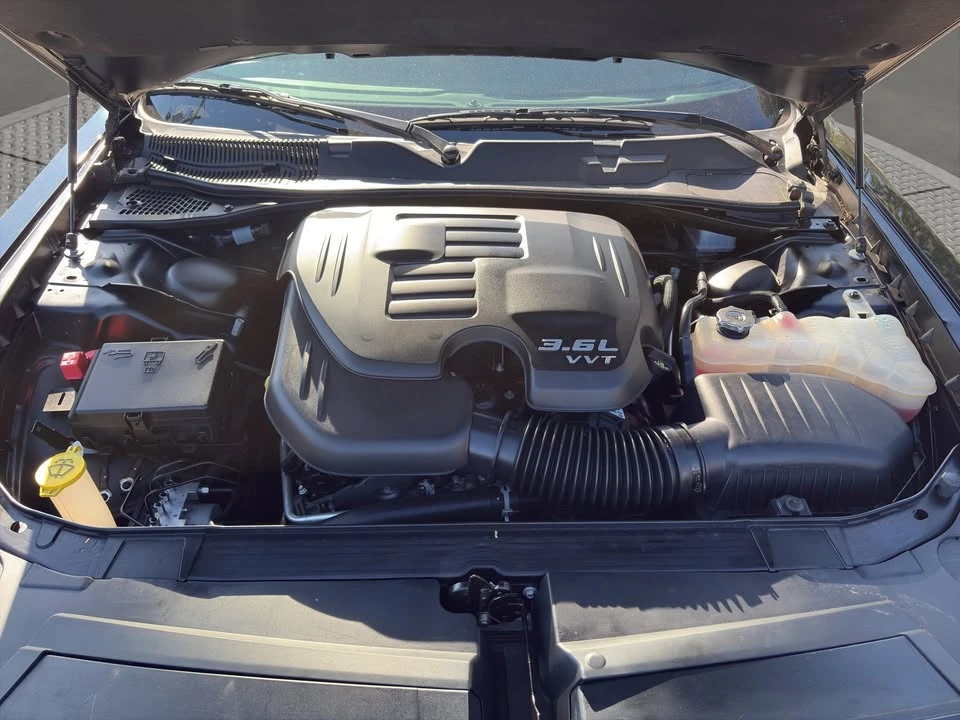2019 Dodge Challenger 3rd Gen - Image 16 of 18