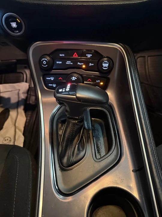 2019 Dodge Challenger 3rd Gen - Image 11 of 16