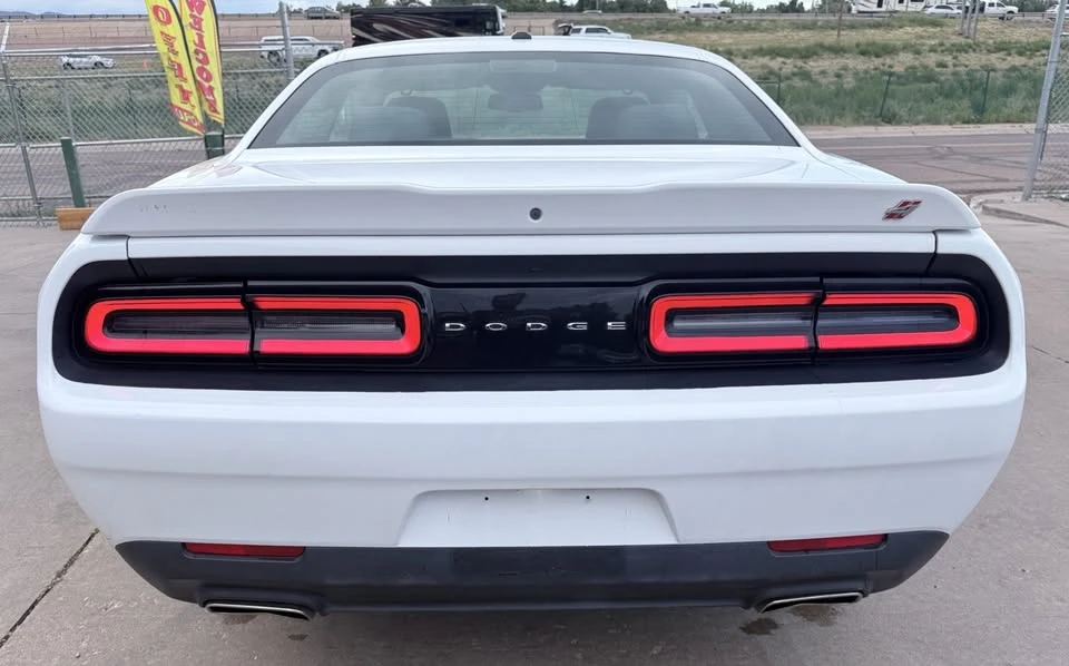 2019 Dodge Challenger 3rd Gen - Image 5 of 17