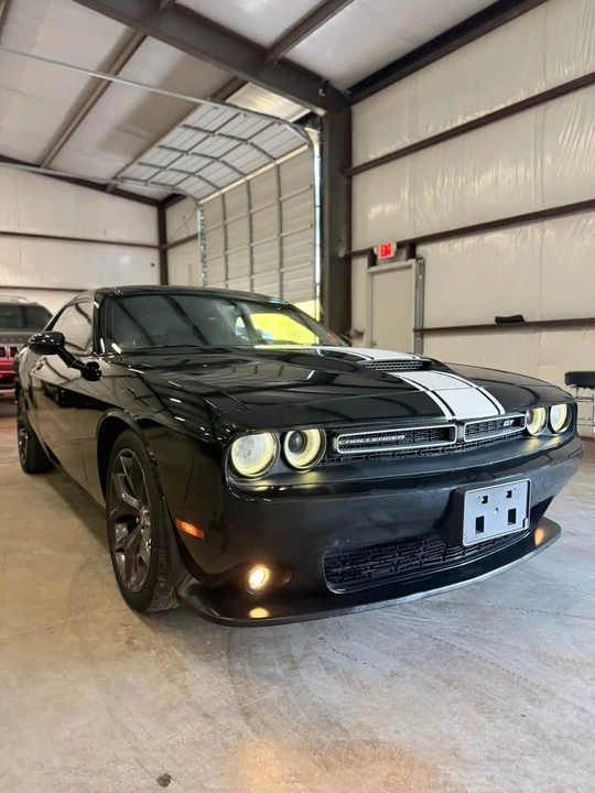 2019 Dodge Challenger 3rd Gen - Image 2 of 16