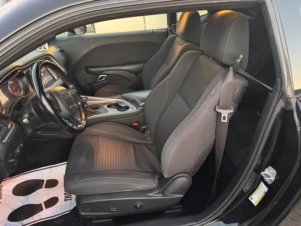 2019 Dodge Challenger 3rd Gen - Image 9 of 17