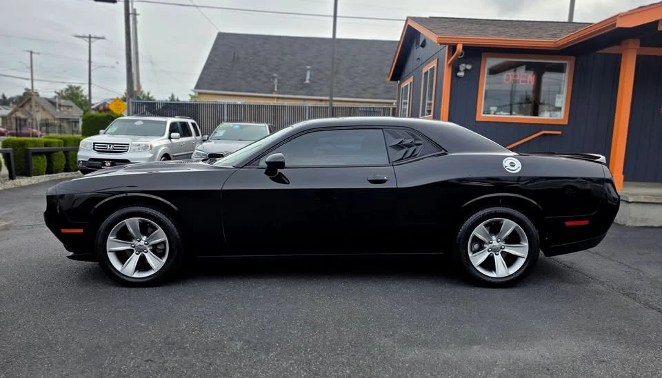 2019 Dodge Challenger 3rd Gen - Image 2 of 18