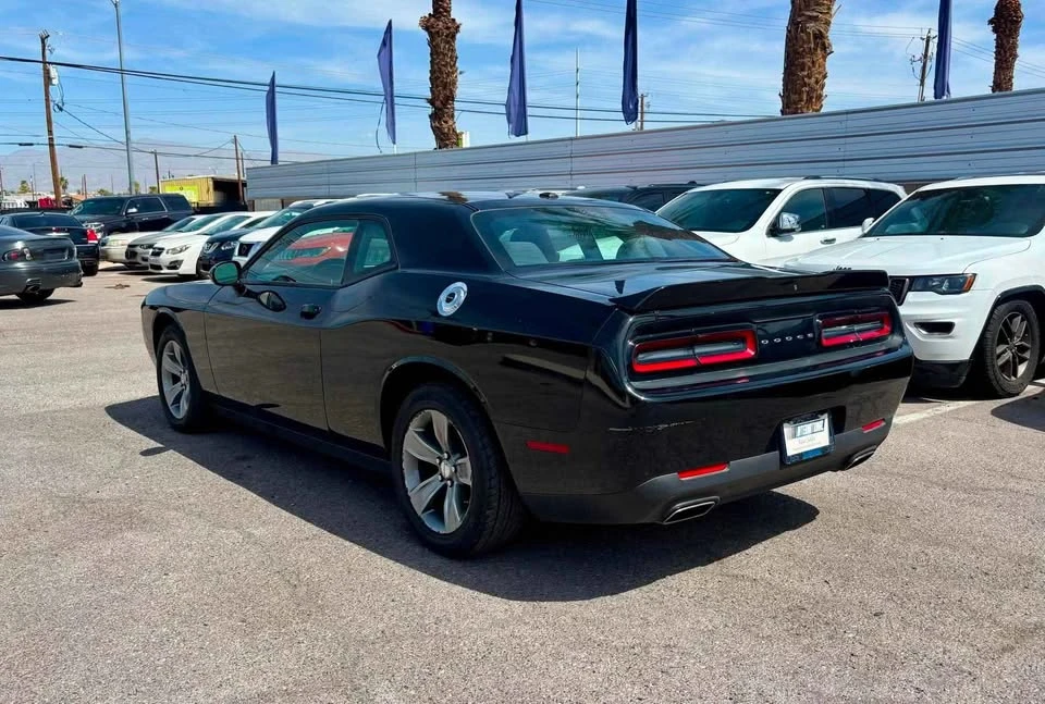 2019 Dodge Challenger 3rd Gen - Image 5 of 13
