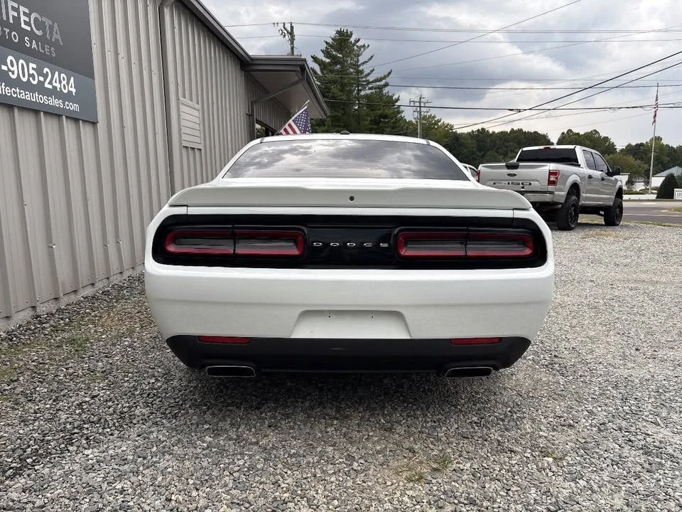 2019 Dodge Challenger 3rd Gen - Image 5 of 19