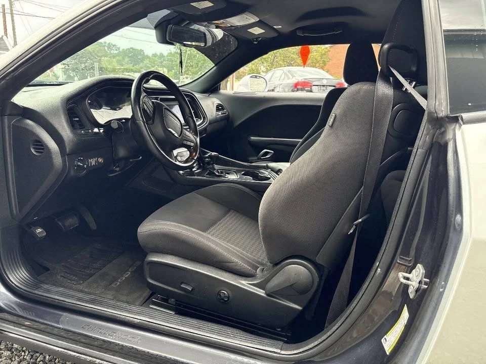 2019 Dodge Challenger 3rd Gen - Image 9 of 19