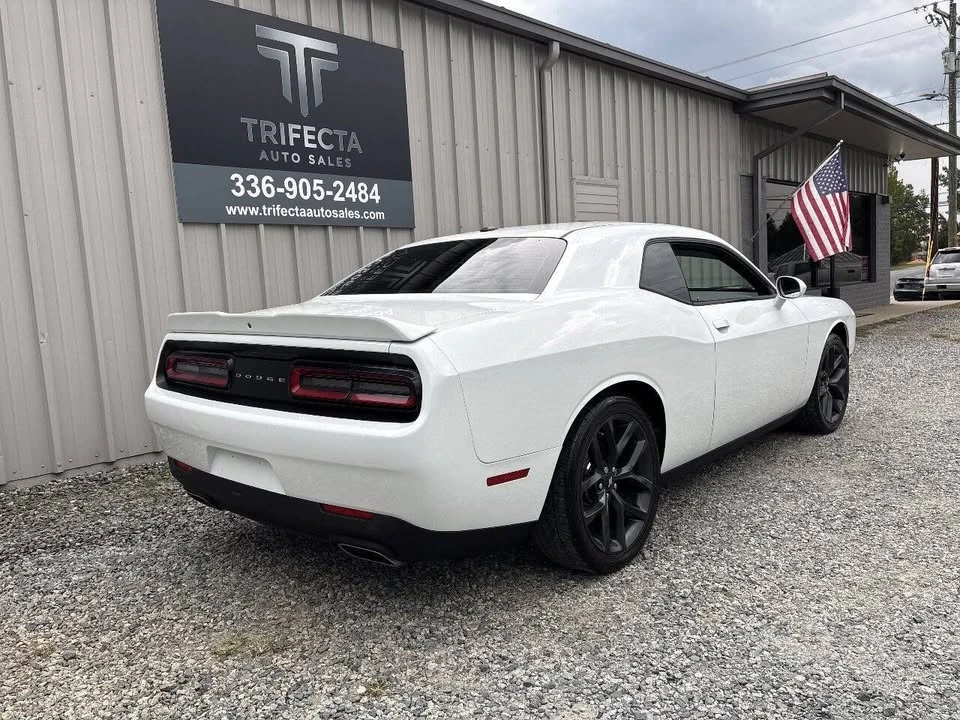 2019 Dodge Challenger 3rd Gen - Image 7 of 19