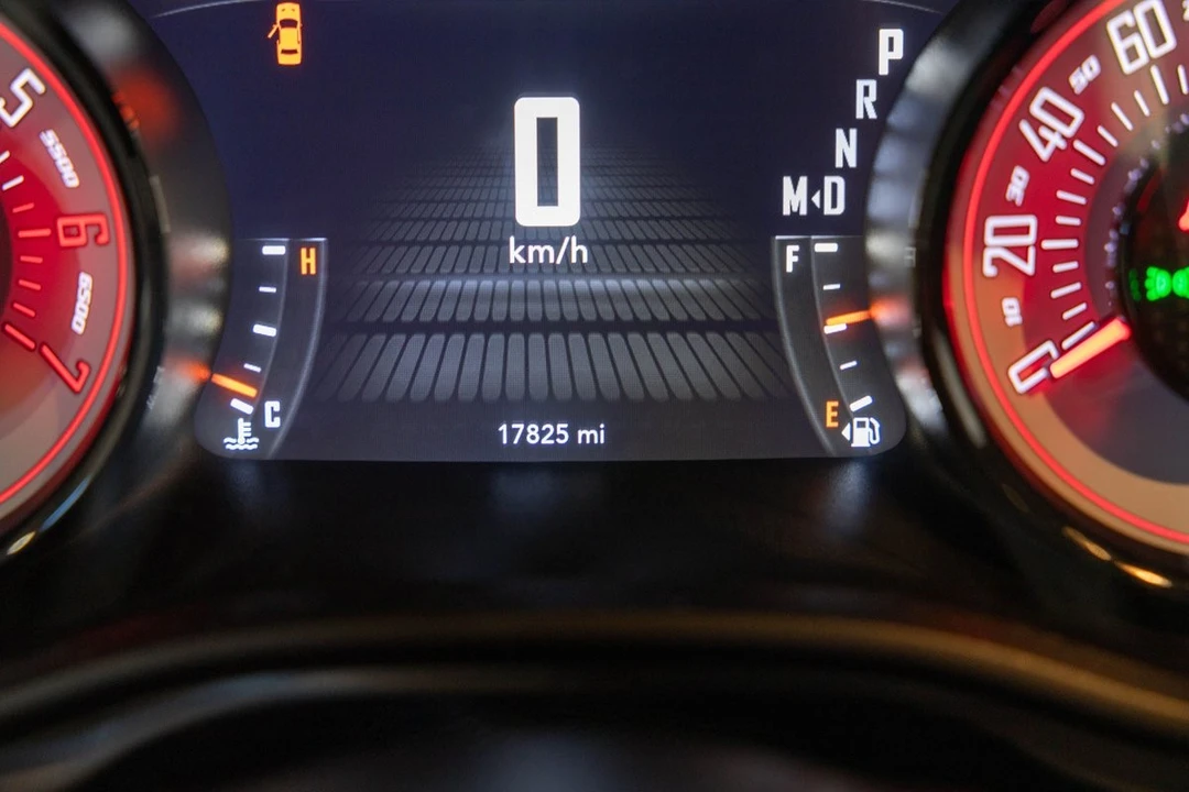 2019 Dodge Challenger 3rd Gen - Image 13 of 31