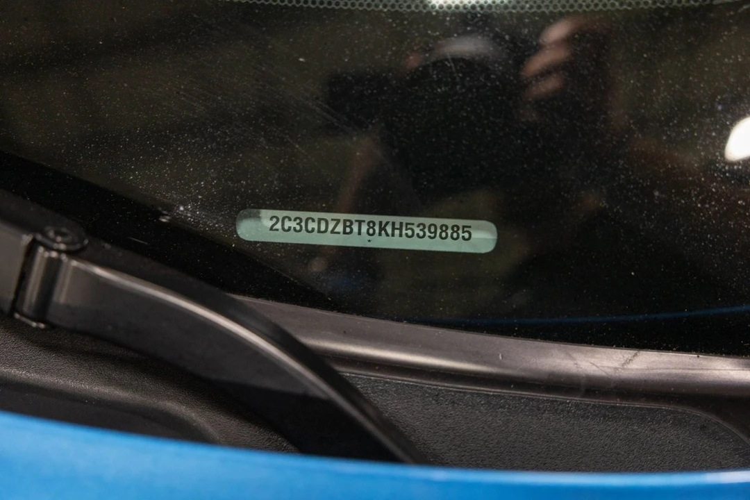 2019 Dodge Challenger 3rd Gen - Image 15 of 31
