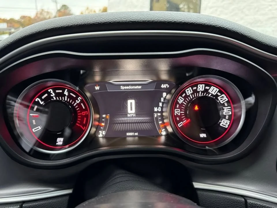 2019 Dodge Challenger 3rd Gen - Image 8 of 17