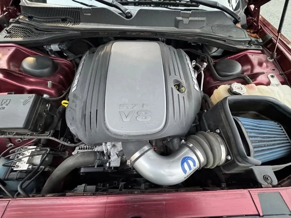 2019 Dodge Challenger 3rd Gen - Image 14 of 17