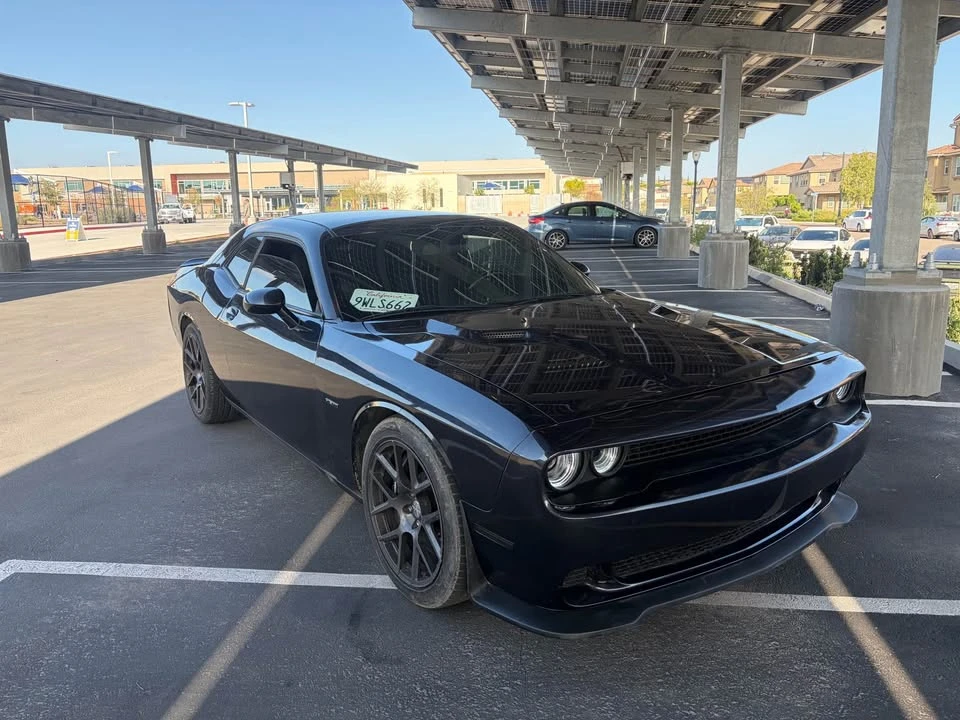 2019 Dodge Challenger 3rd Gen - Image 5 of 8