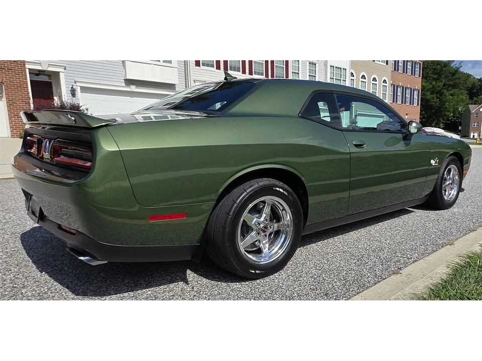 2019 Dodge Challenger 3rd Gen - Image 17 of 31