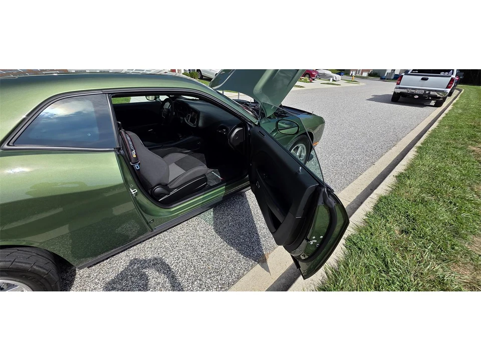 2019 Dodge Challenger 3rd Gen - Image 30 of 31