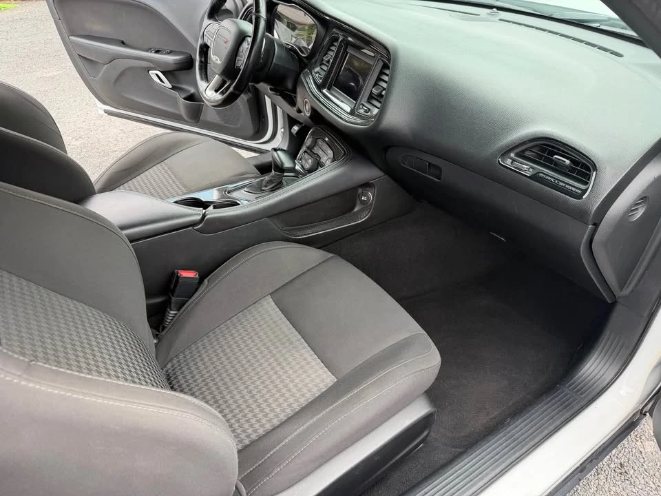 2019 Dodge Challenger 3rd Gen - Image 7 of 12