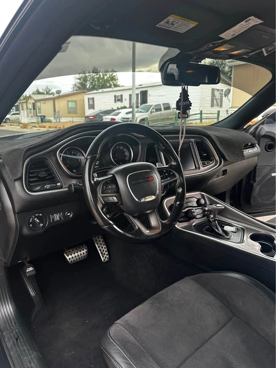 2019 Dodge Challenger 3rd Gen - Image 6 of 8