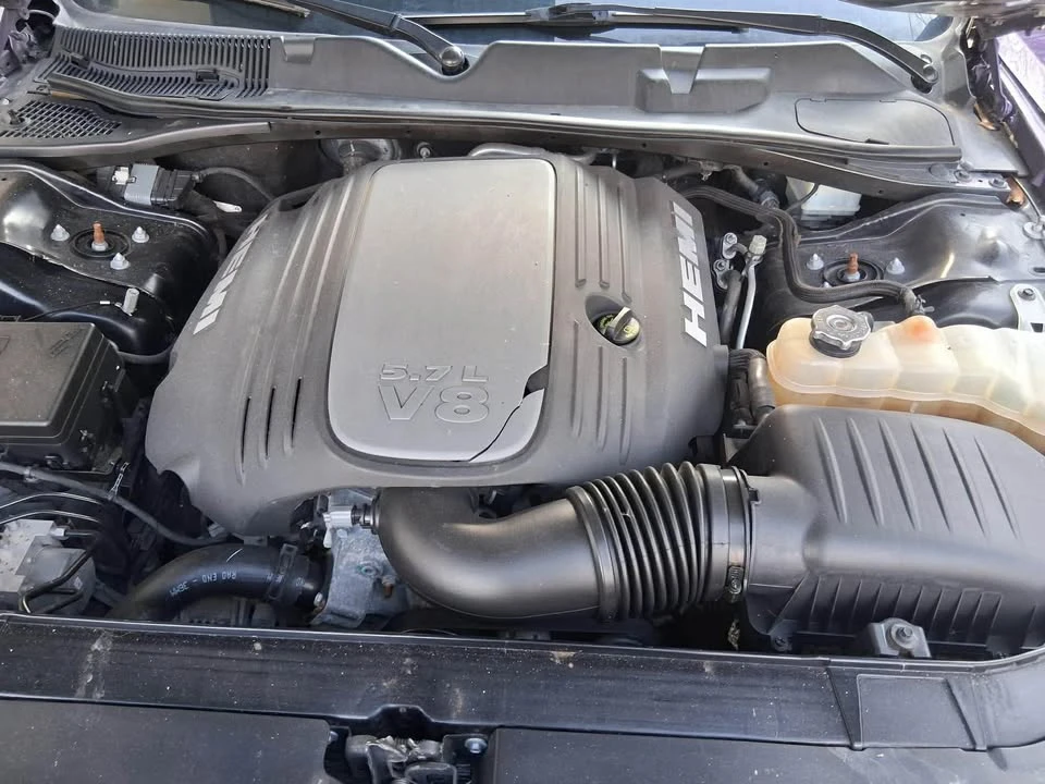 2019 Dodge Challenger 3rd Gen - Image 7 of 9