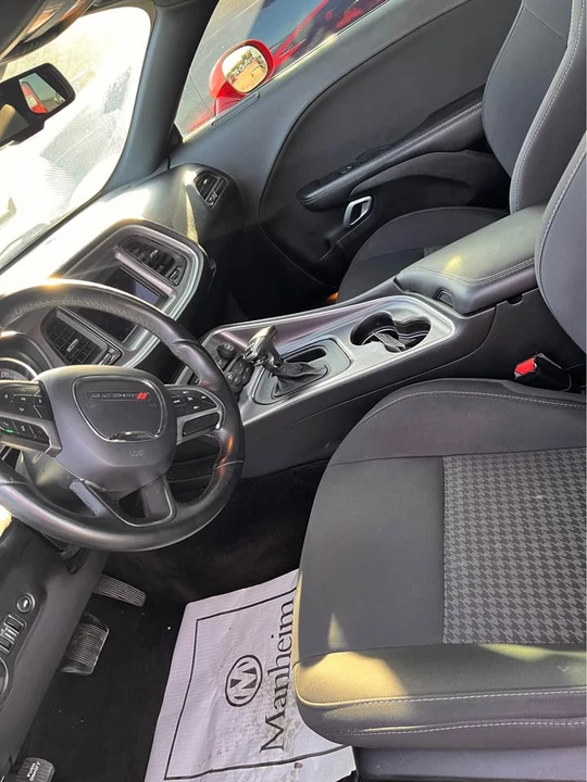 2019 Dodge Challenger 3rd Gen - Image 9 of 13