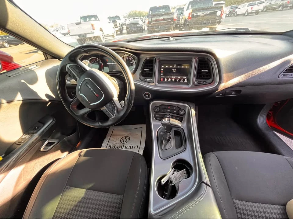 2019 Dodge Challenger 3rd Gen - Image 12 of 13