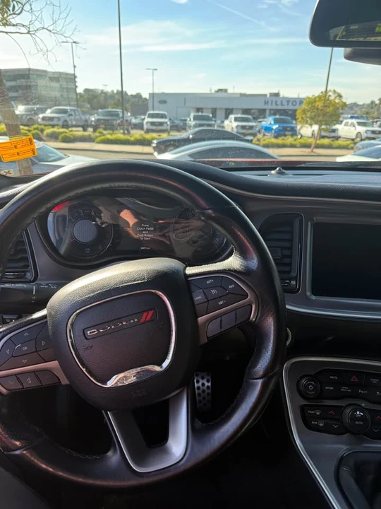 2019 Dodge Challenger 3rd Gen - Image 9 of 11