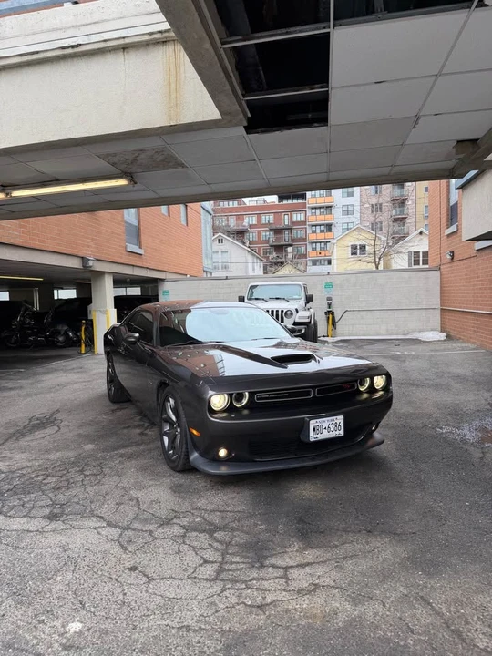 2019 Dodge Challenger 3rd Gen - Image 5 of 19