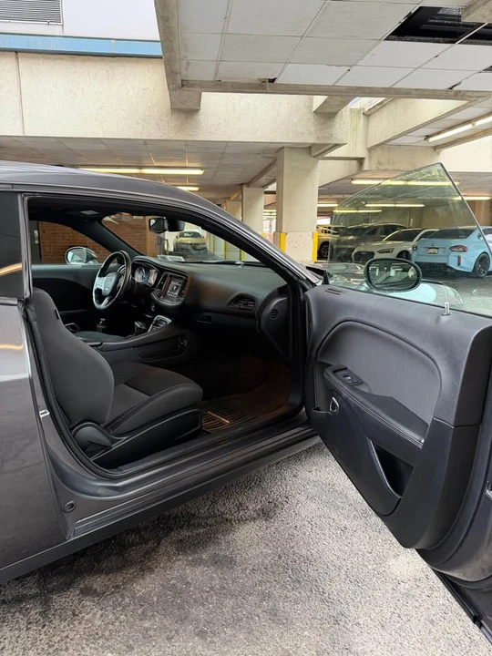 2019 Dodge Challenger 3rd Gen - Image 16 of 19