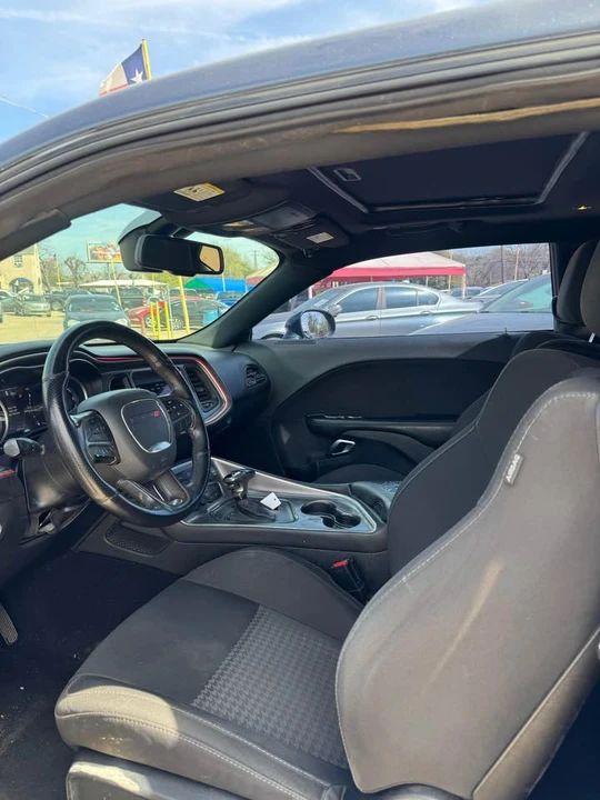 2019 Dodge Challenger 3rd Gen - Image 8 of 14