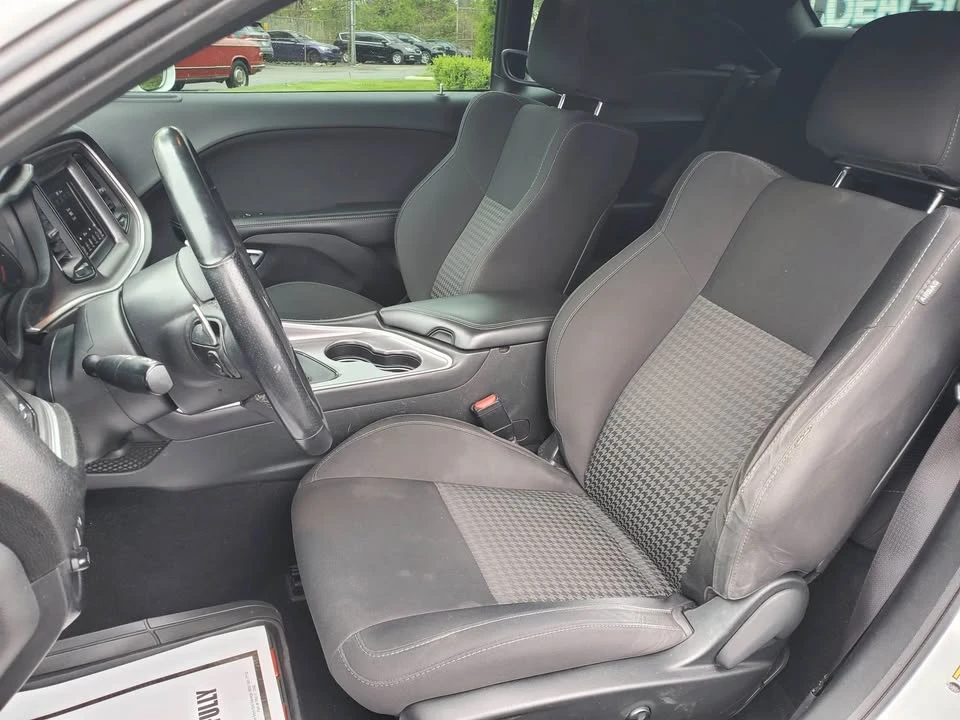 2019 Dodge Challenger 3rd Gen - Image 9 of 13