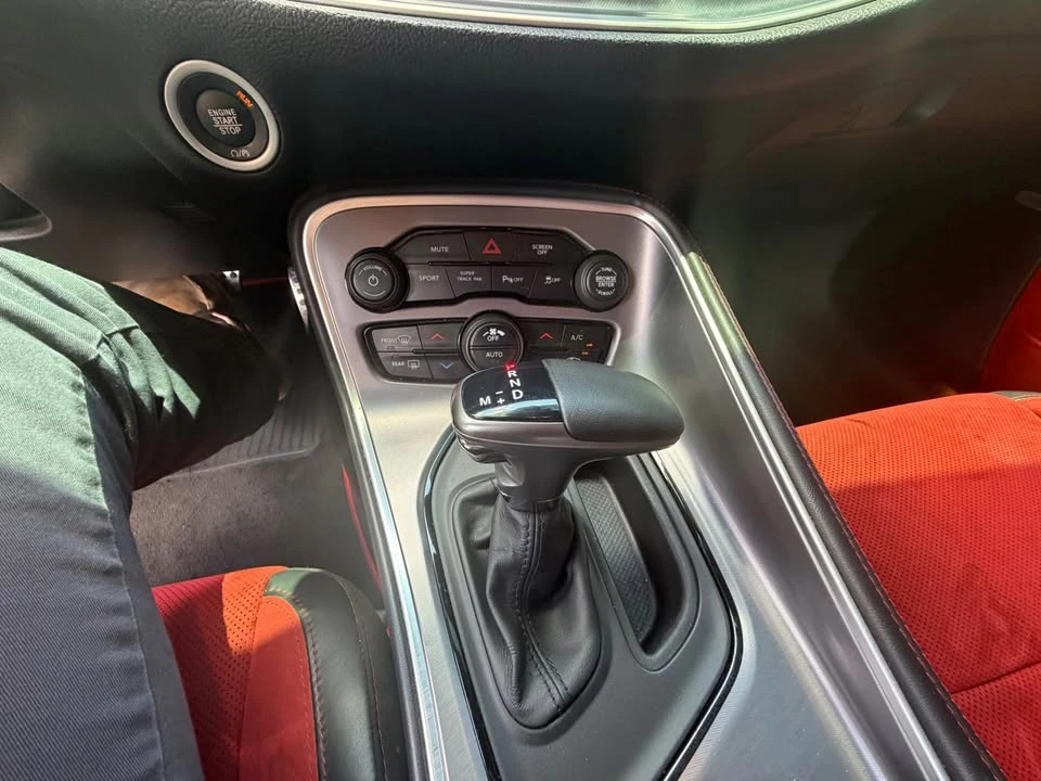 2019 Dodge Challenger 3rd Gen - Image 9 of 14