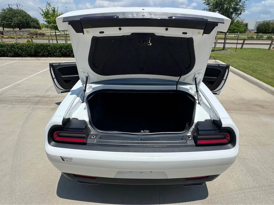 2019 Dodge Challenger 3rd Gen - Image 8 of 21
