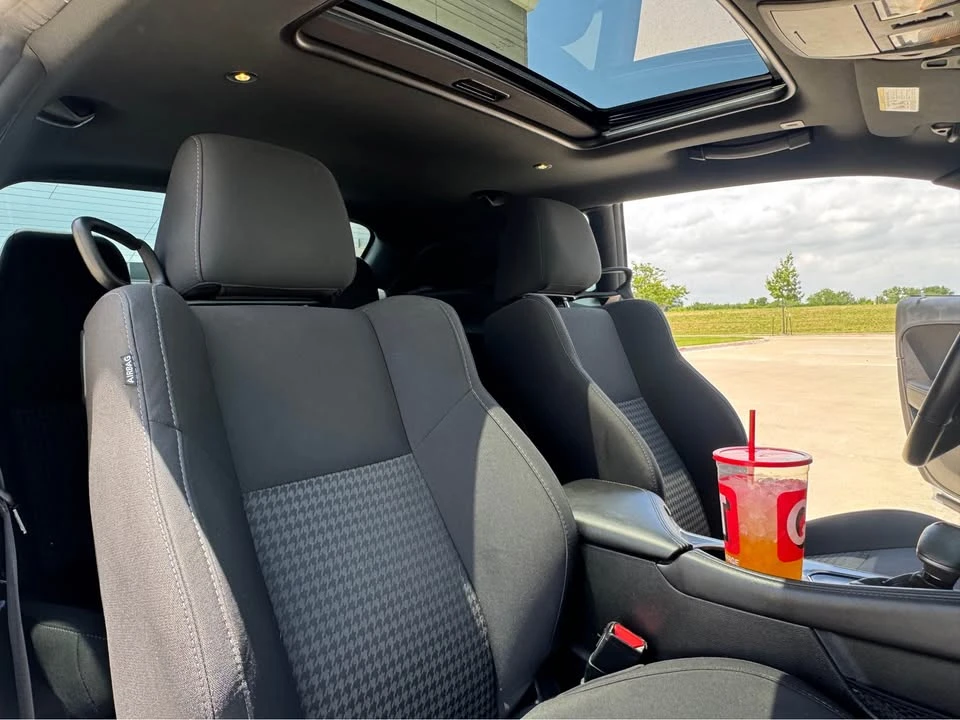 2019 Dodge Challenger 3rd Gen - Image 17 of 21