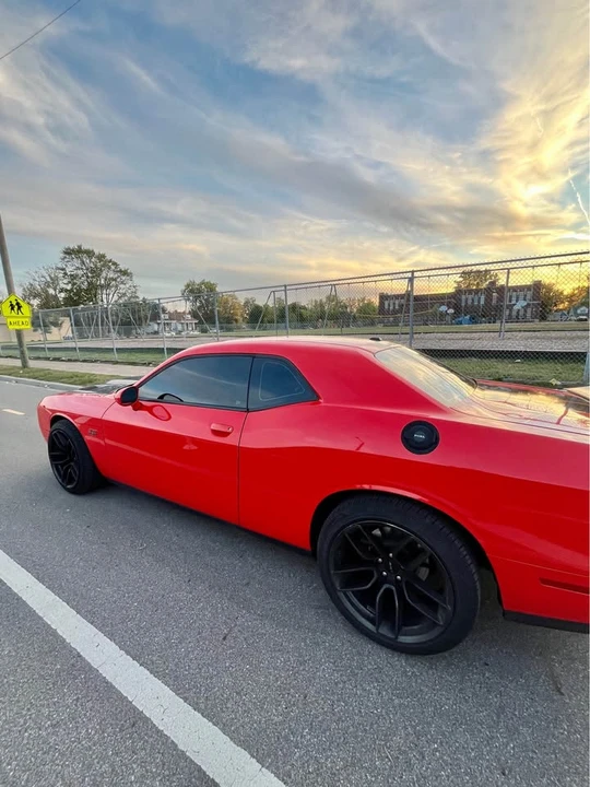 2019 Dodge Challenger 3rd Gen - Image 2 of 4