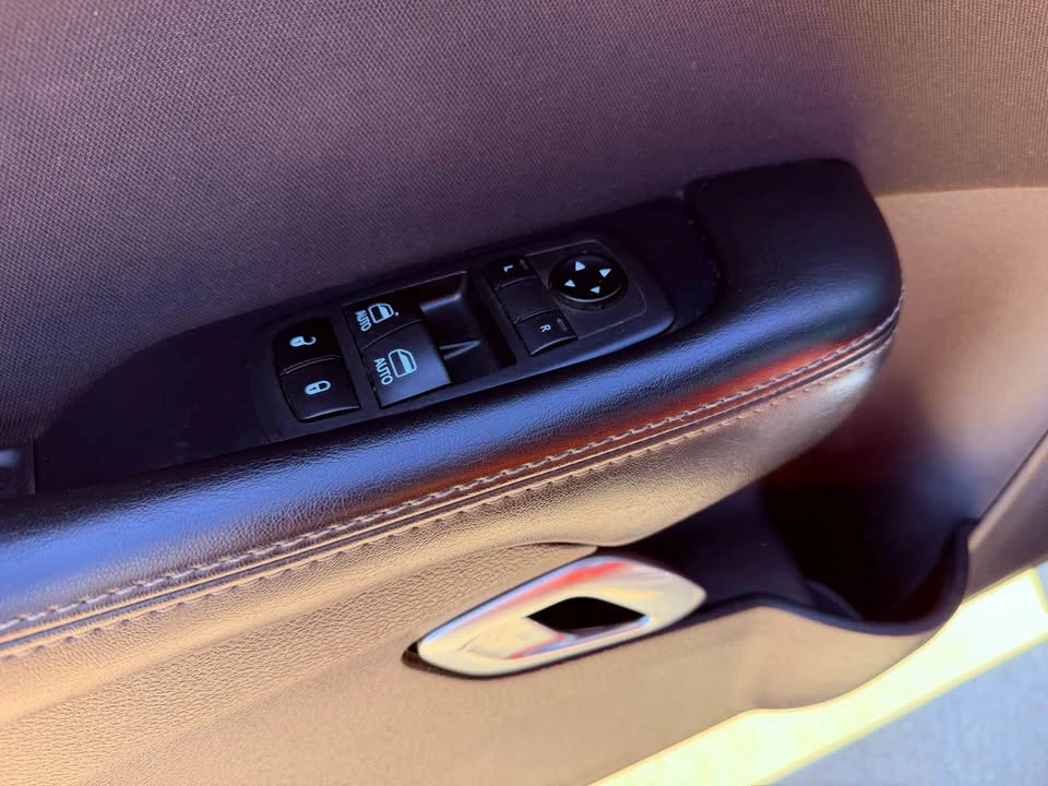 2019 Dodge Challenger 3rd Gen - Image 9 of 20