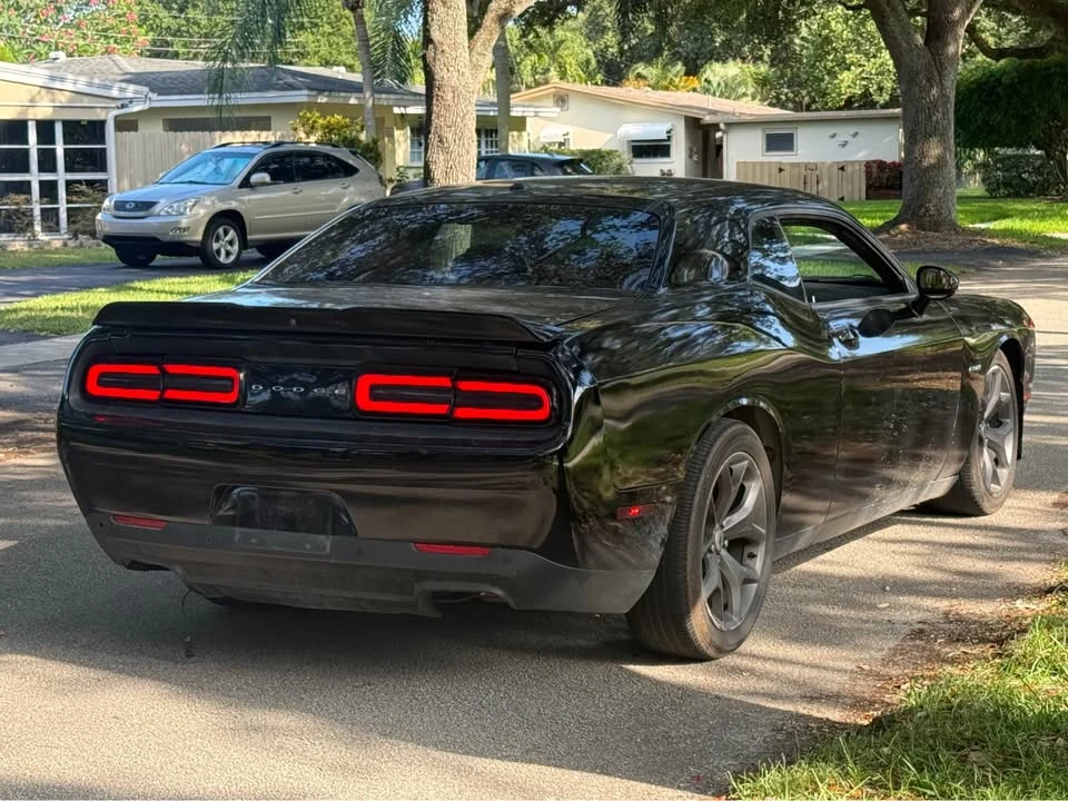 2019 Dodge Challenger 3rd Gen - Image 7 of 15