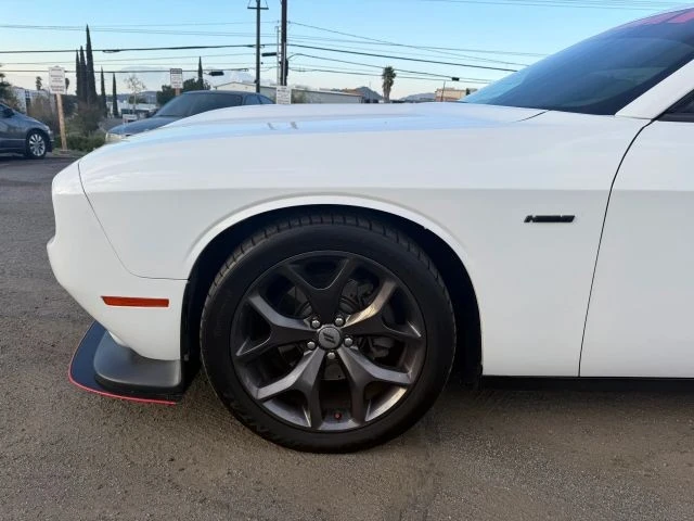 2019 Dodge Challenger 3rd Gen - Image 9 of 18