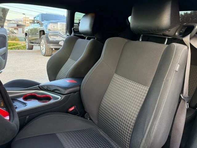 2019 Dodge Challenger 3rd Gen - Image 15 of 18
