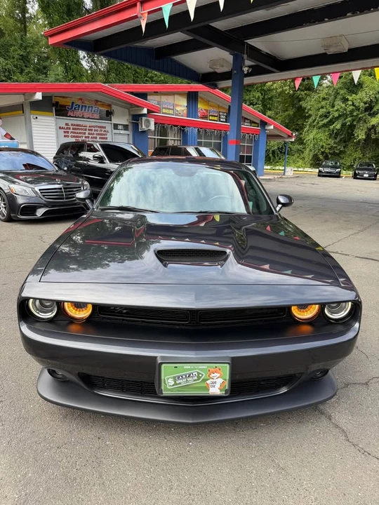2019 Dodge Challenger 3rd Gen - Image 3 of 15