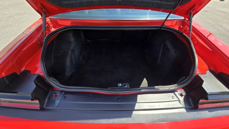 2019 Dodge Challenger 3rd Gen - Image 8 of 12