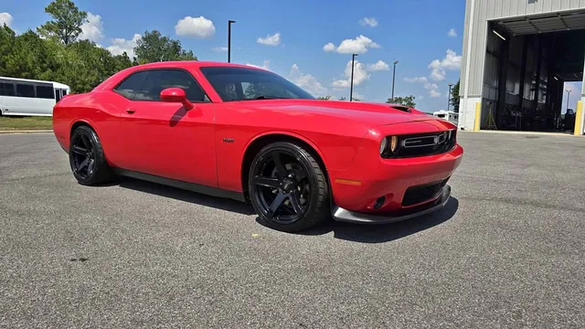 2019 Dodge Challenger R/T Coupe 2D