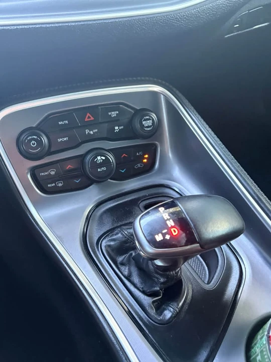 2019 Dodge Challenger 3rd Gen - Image 12 of 14