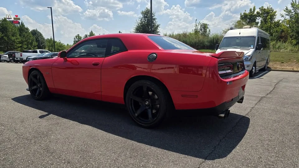 2019 Dodge Challenger 3rd Gen - Image 4 of 12