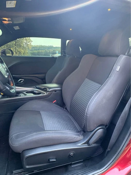 2019 Dodge Challenger 3rd Gen - Image 8 of 14