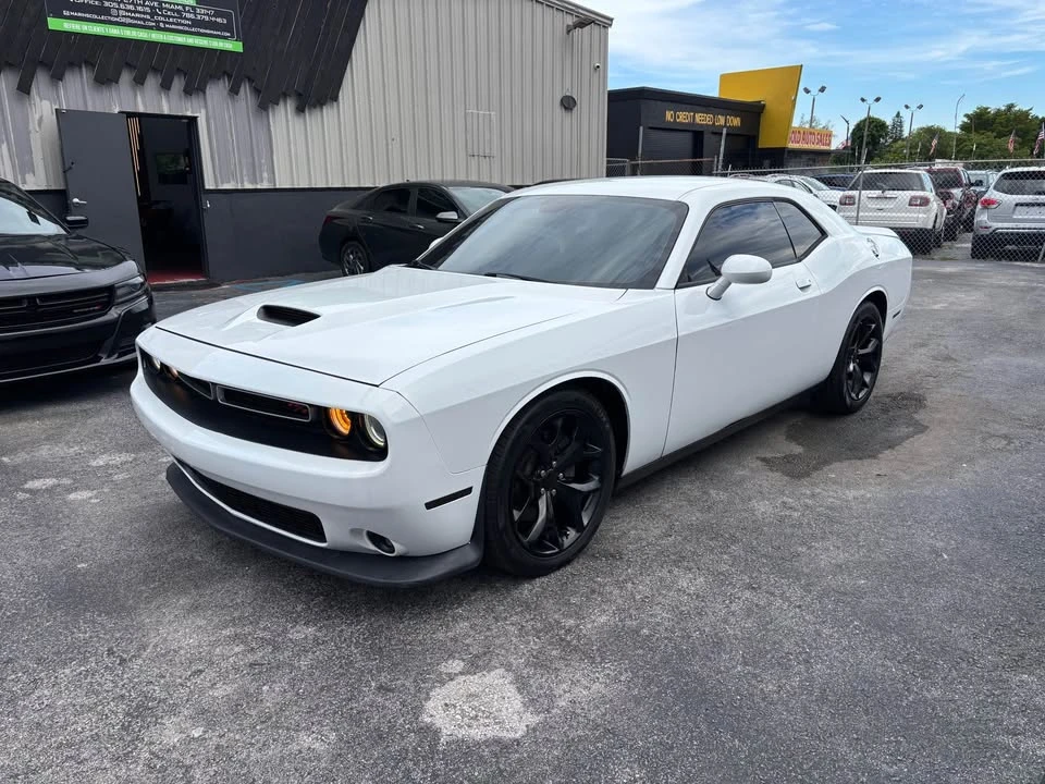 2019 Dodge Challenger 3rd Gen - Image 2 of 9