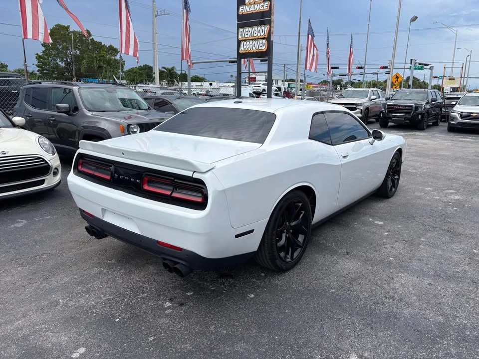 2019 Dodge Challenger 3rd Gen - Image 5 of 9