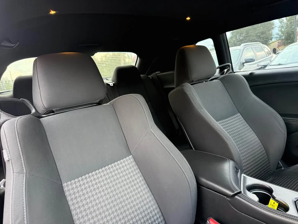 2019 Dodge Challenger 3rd Gen - Image 15 of 20