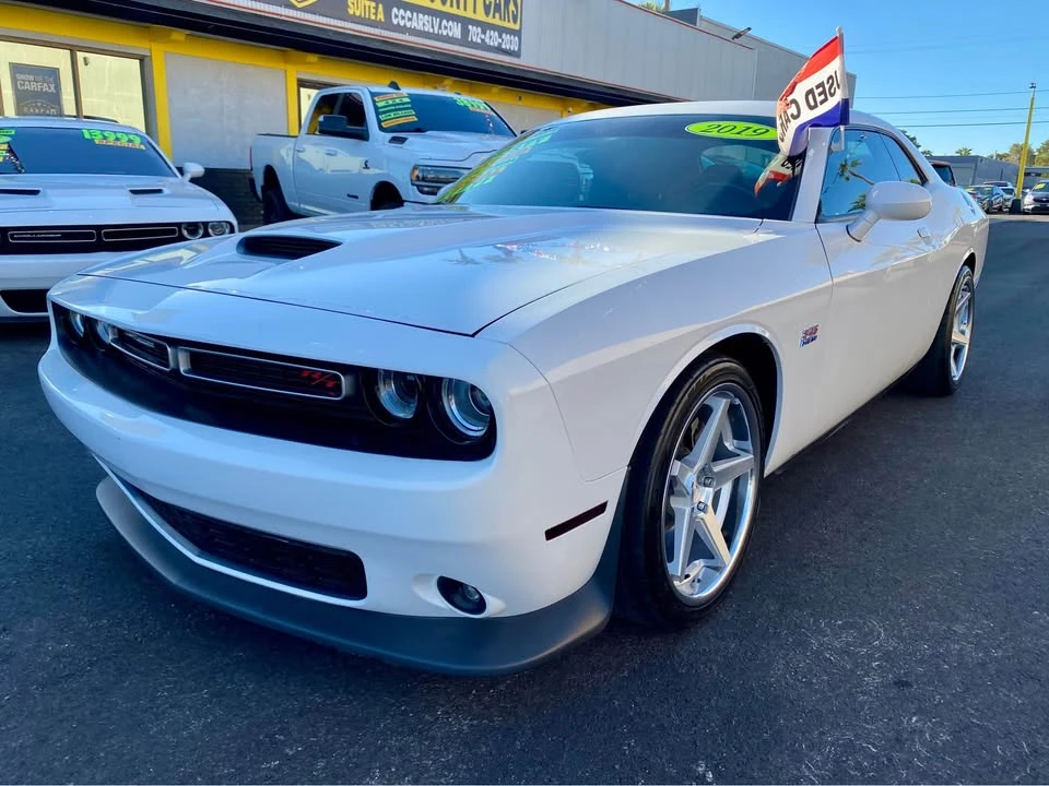 2019 Dodge Challenger 3rd Gen - Image 14 of 15