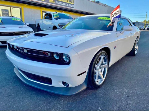 2019 Dodge Challenger R/T Coupe 2D