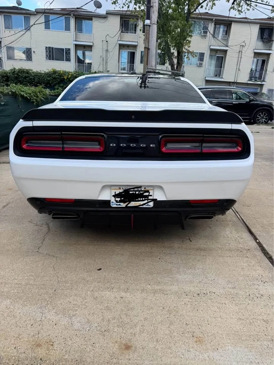 2019 Dodge Challenger 3rd Gen - Image 5 of 19