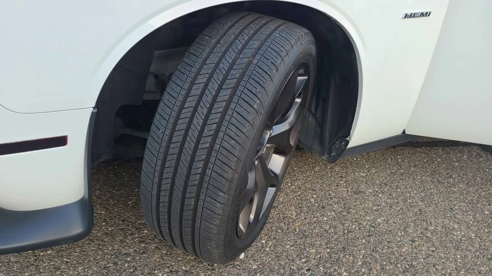 2019 Dodge Challenger 3rd Gen - Image 17 of 20